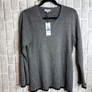 Calvin Klein woman’s long sleeved top. Size XL. New with tags.
